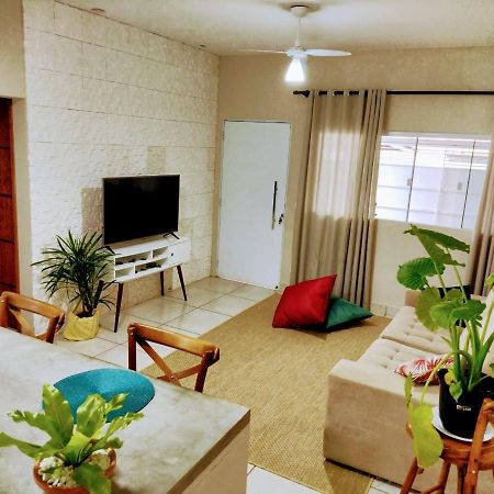 Casa Inteira, Grande Suite, Dois Chuveiros, Sala ,Cozinha E Garagem Privativa Total Conforto, Melhor Que Hotel! 보투카투 외부 사진